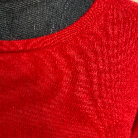 ✨🌹Talbots Red Cashmere Sweater🌹✨ - Picture 3 of 6